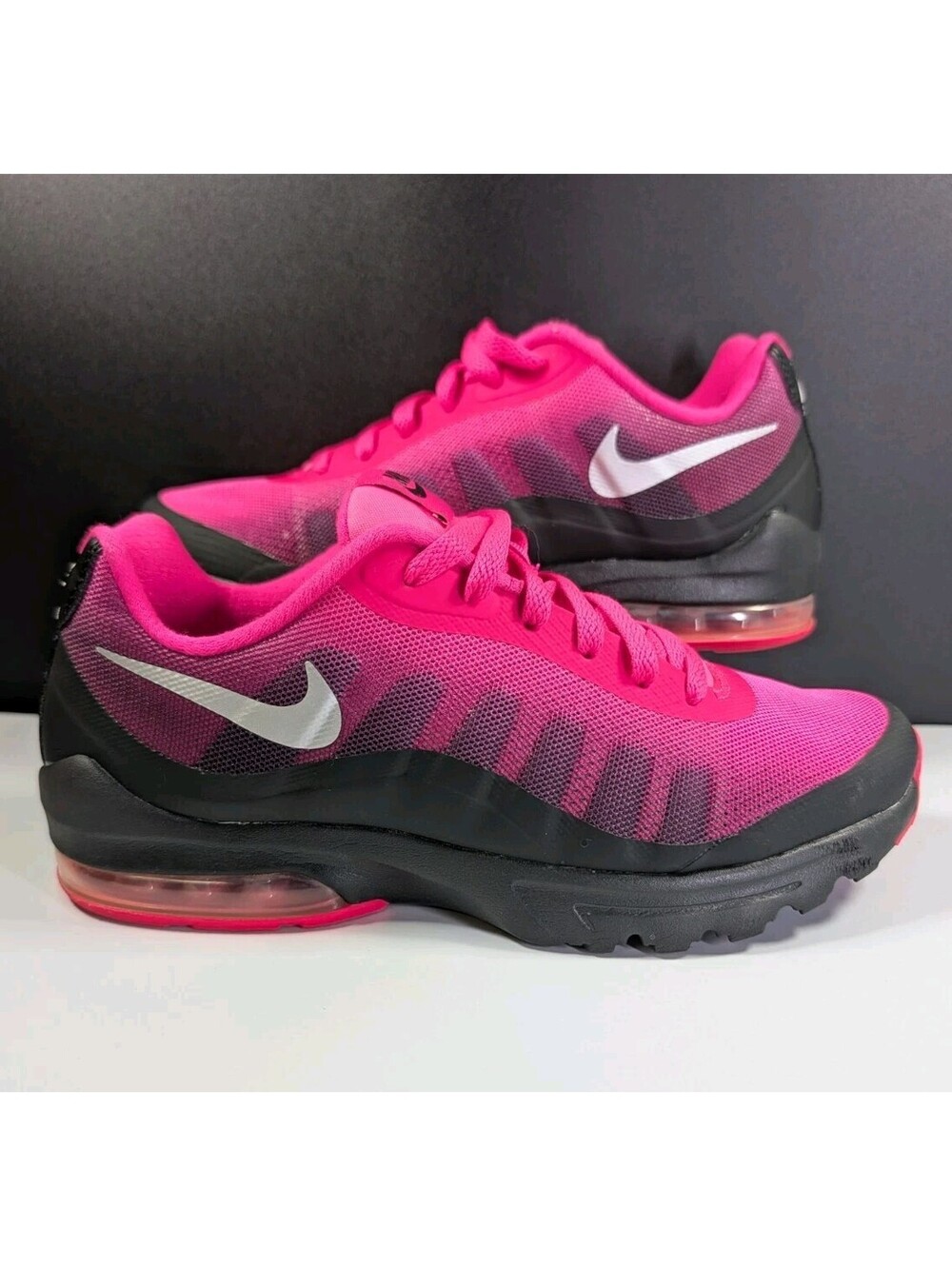 Nike Womens 8.5 Pink Black Air Max Invigor Print Running Sneakers 749862 006 Gym